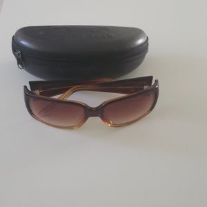 Women's Black Flys sunglasses,with original case